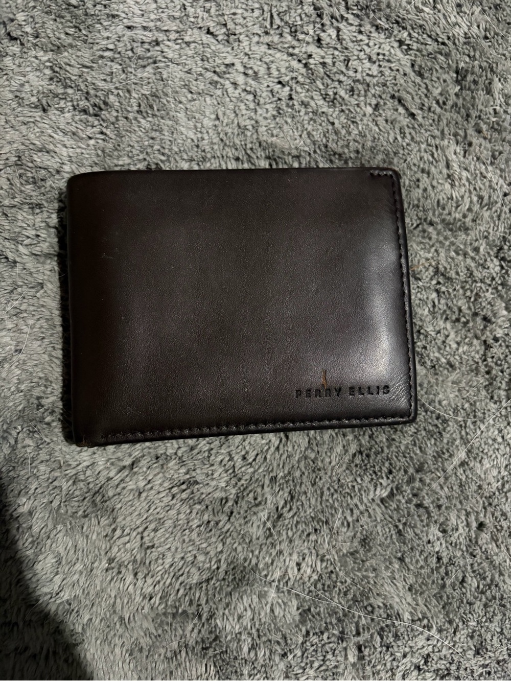 Perry Ellis Dark Brown Smooth Leather Card & Key Wallet